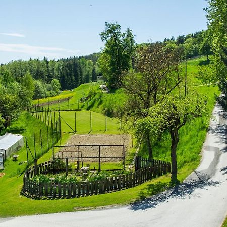 Ferienwohnungen Fam. Koeberl Gundersdorf Luaran gambar