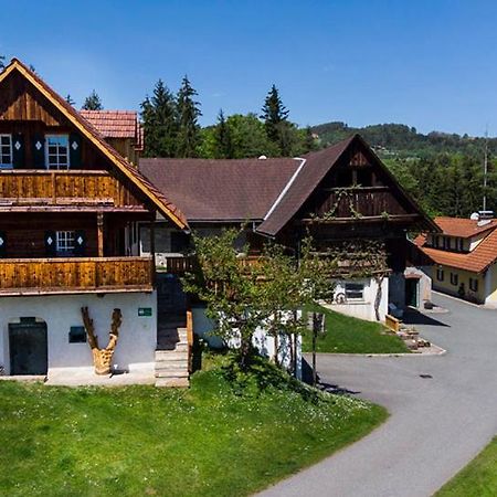 Ferienwohnungen Fam. Koeberl Gundersdorf Luaran gambar